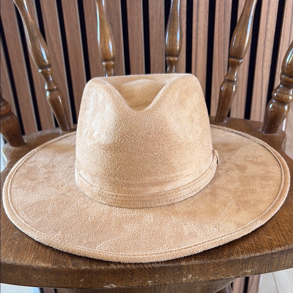 Tan Wide-Brim Hat Rancher